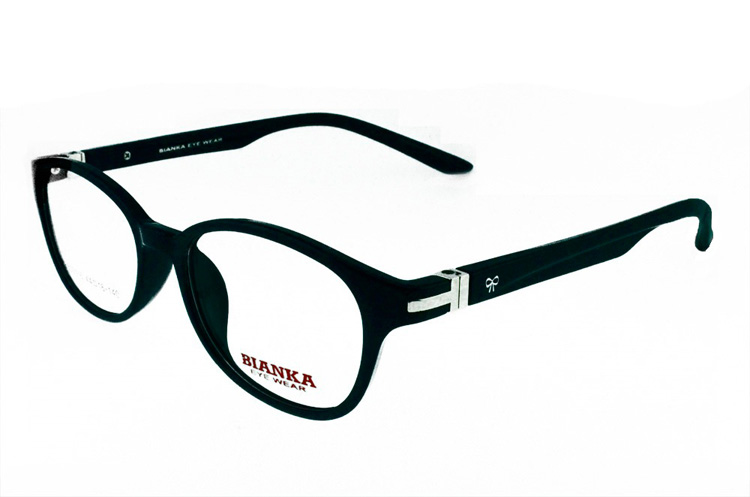 BIA 80016 BLK ANGLE.jpg